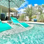 Beach Home With Pool And Golf Cart - Walk To The Beach - Pcb