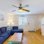 Gulf Highlands - White Sandy Getaway