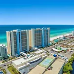 Beachfront Retreat! Family Friendly 1Bd Getaway! By Dolce Vita Getaways Pcb!
