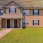 Beach House That Sleeps 14 With Pool, Gym, Beach Access