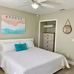 Adorable Beach Bungalow , Just Steps Away!