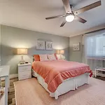 Our Happy Place! Seasonal Beach Srv! Pool & Gulf Views!