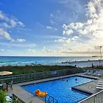 Pet Friendly Ground Level Steps To The Sand! Pool Hot Tub Wifi