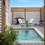 Lux Newly Built Seaglass And Sunsets Heatable Pool Close To Beach Family Friendly