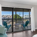Salty Kiss Townhouse
