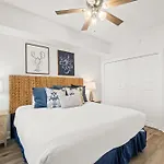 Calypso Beach Resort & Towers By Panhandle Getaways