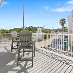 Carillon Market 301