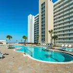 Laketown Wharf 1235