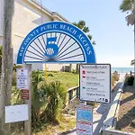 5218 Beach Dr A