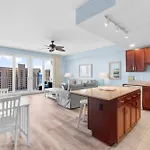 Laketown Wharf 0804