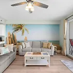 Living Right At Laketown Wharf #1016 By Nautical Properties