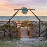 Private Paradise On Front Beach Rd