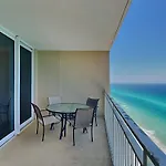 Emerald Beach 2535