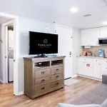 Long Beach T4 807E