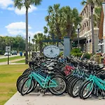 Quaint 2Br/25Ba Cottage Nestled Between 30A & Panama City Beach! Sleeps 6!