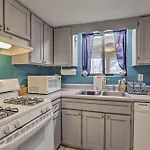 Panama City Townhome With Shared Pool-Steps To Beach!