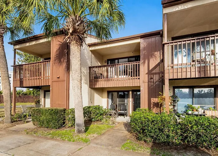 Beachwalk Condominiums 1B