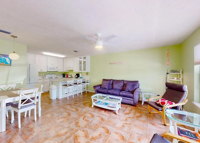 Wendwood Condominiums F2