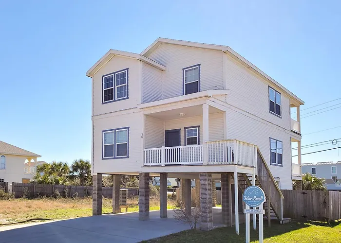 Summer Dayz - Families Love It Here, Just Across From The Beach