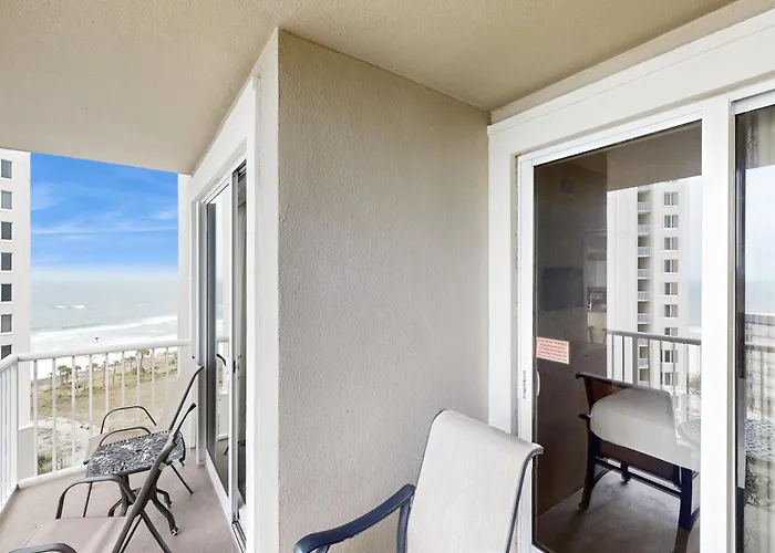 Grand Panama Tower 2 Unit 401