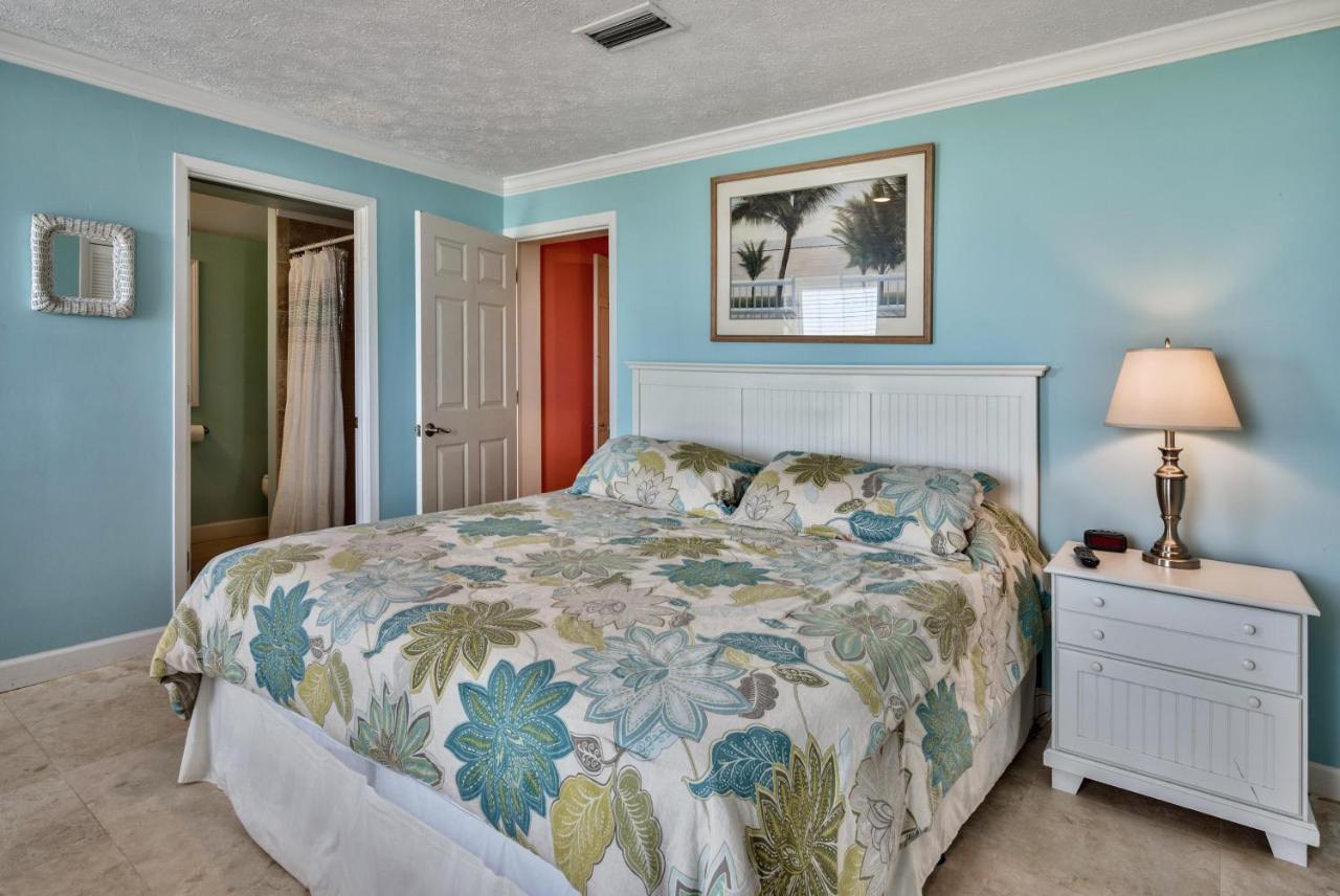 Blast - Lovely Beachfront With Tons Of Space! *