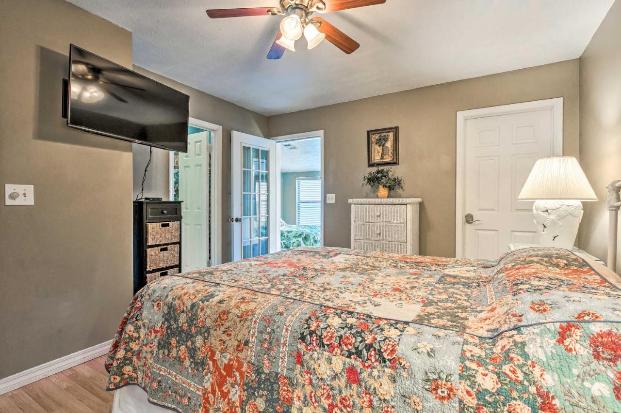 Holiday home Panama Townhome With Shared Pool-steps To Beach!