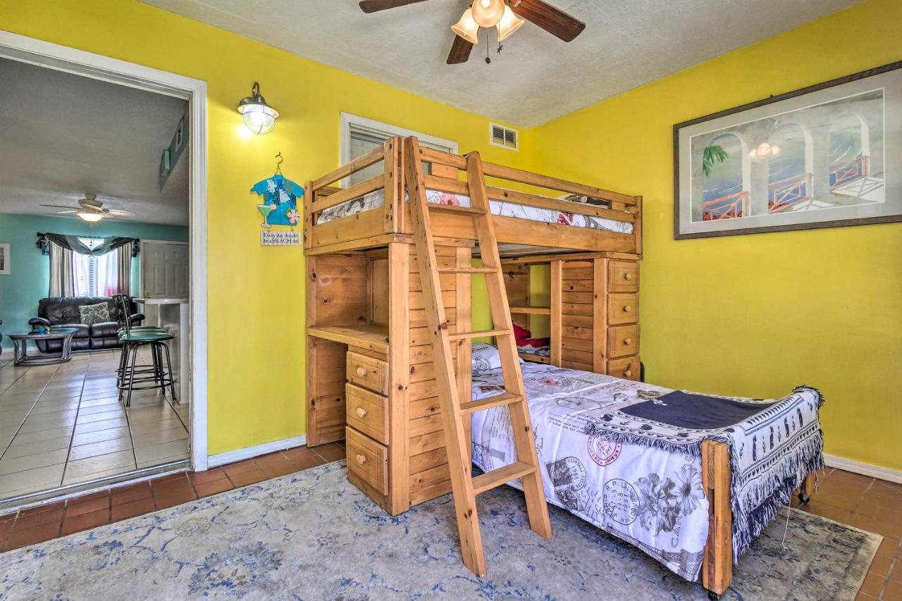 Panama Townhome With Shared Pool-steps To Beach! Holiday home