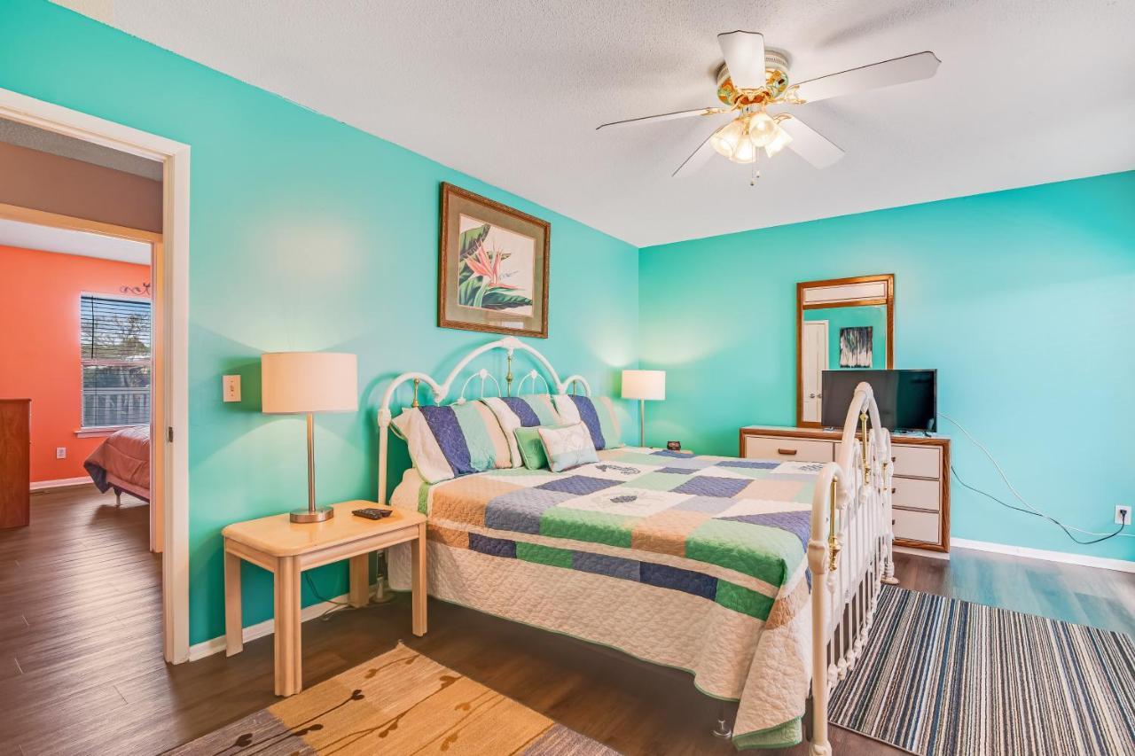 Deluna Court Getaway * Panama City Beach
