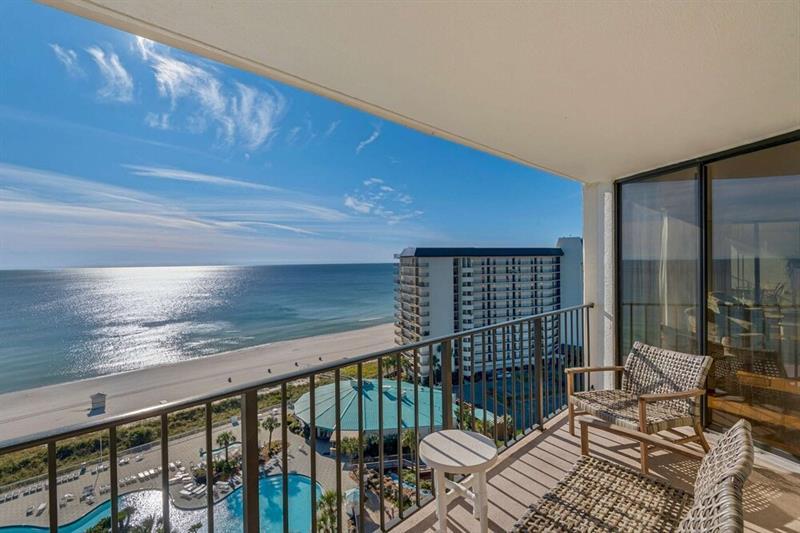 205 Edgewater *