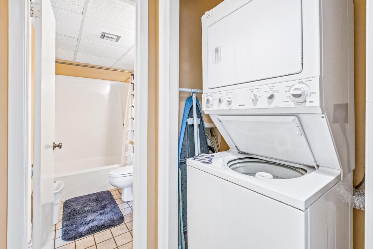 Edgewater 207 Hotel *