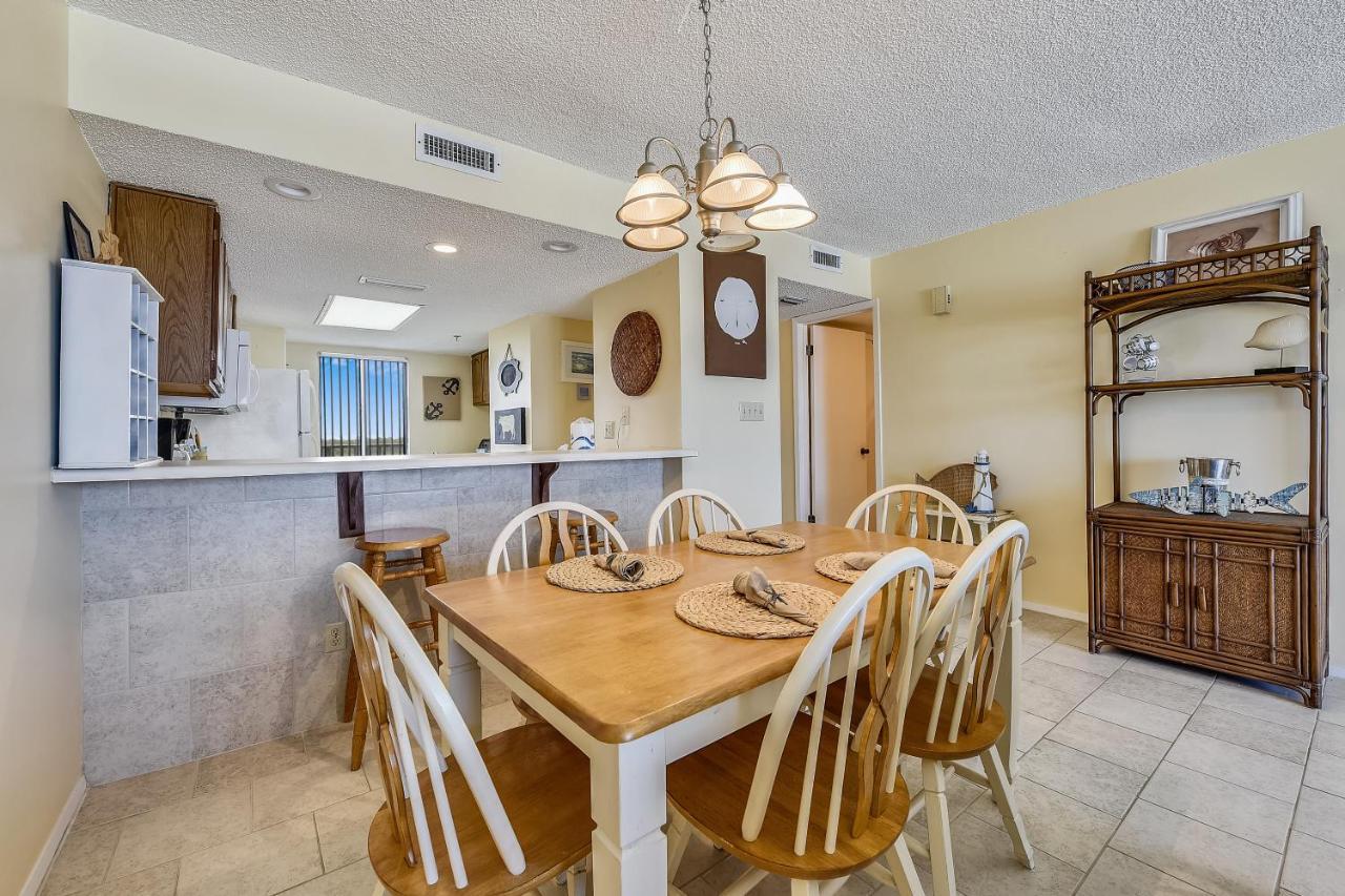 Commodore #704 By Book That Panama City Beach