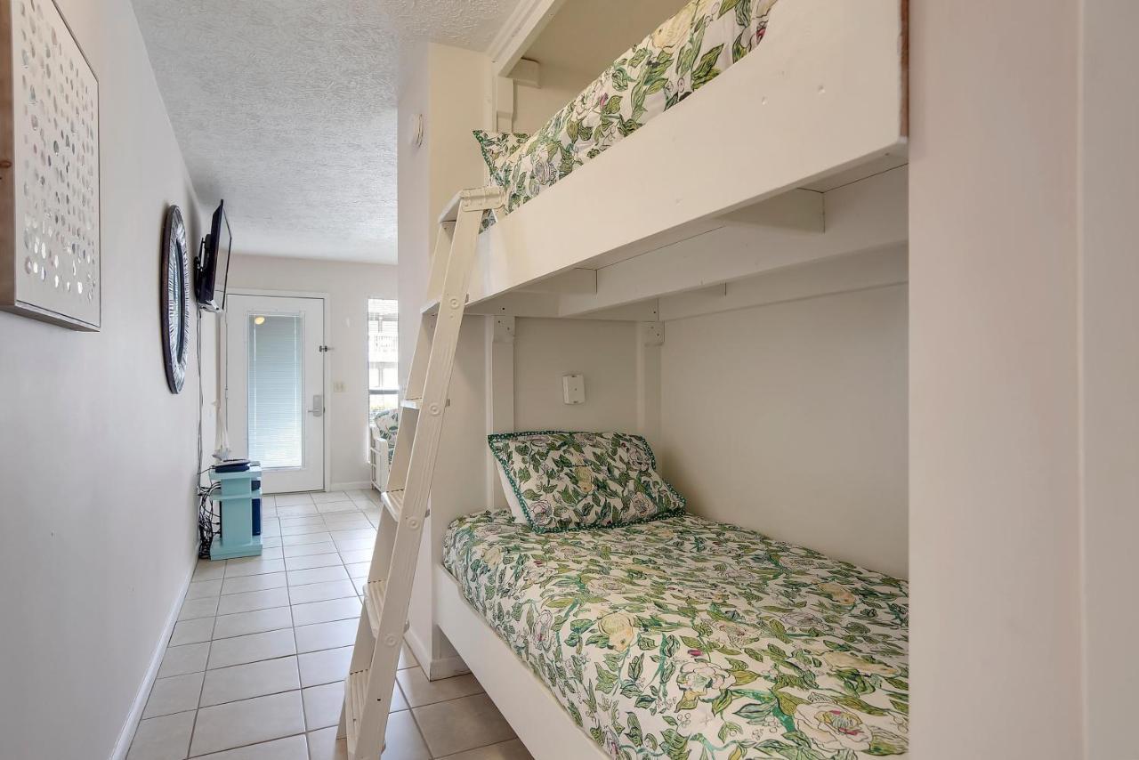 Holiday home Southwind By #c2 Book That