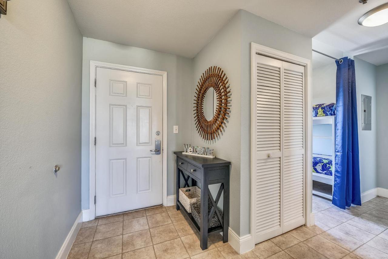 Holiday home Laketown Wharf #226 By Book That *