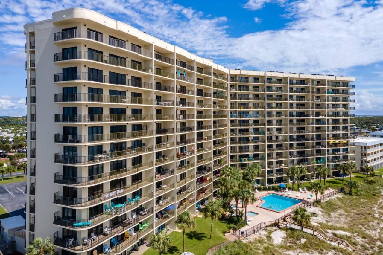 Commodore 602 * Panama City Beach