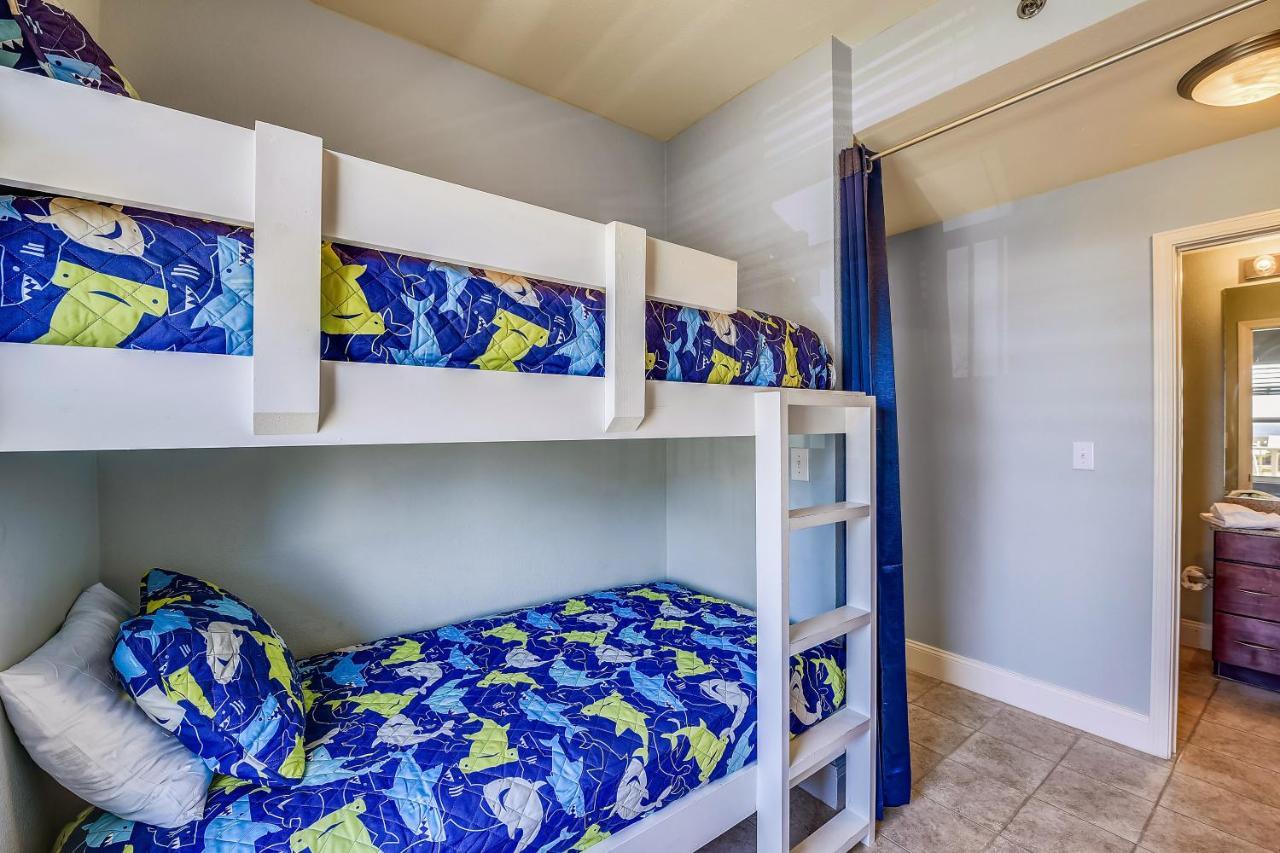 Laketown Wharf #226 By Book That Holiday home Panama City Beach
