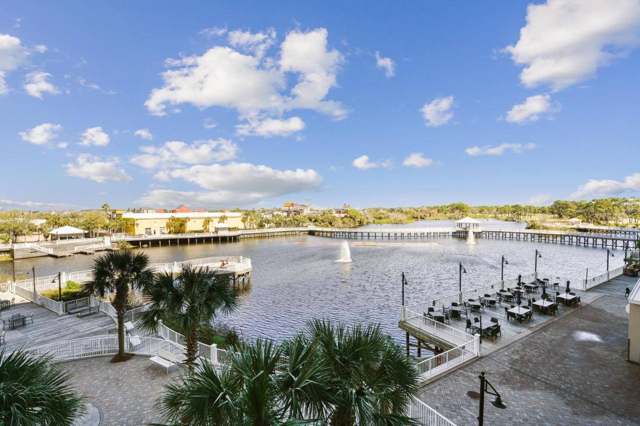 Holiday home Laketown Wharf #226 By Book That