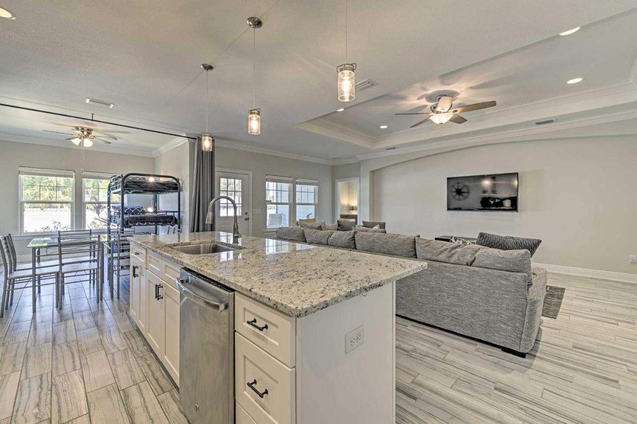 Pcb House With Patio, Grill And Games - Walk To Beach! * Panama City Beach