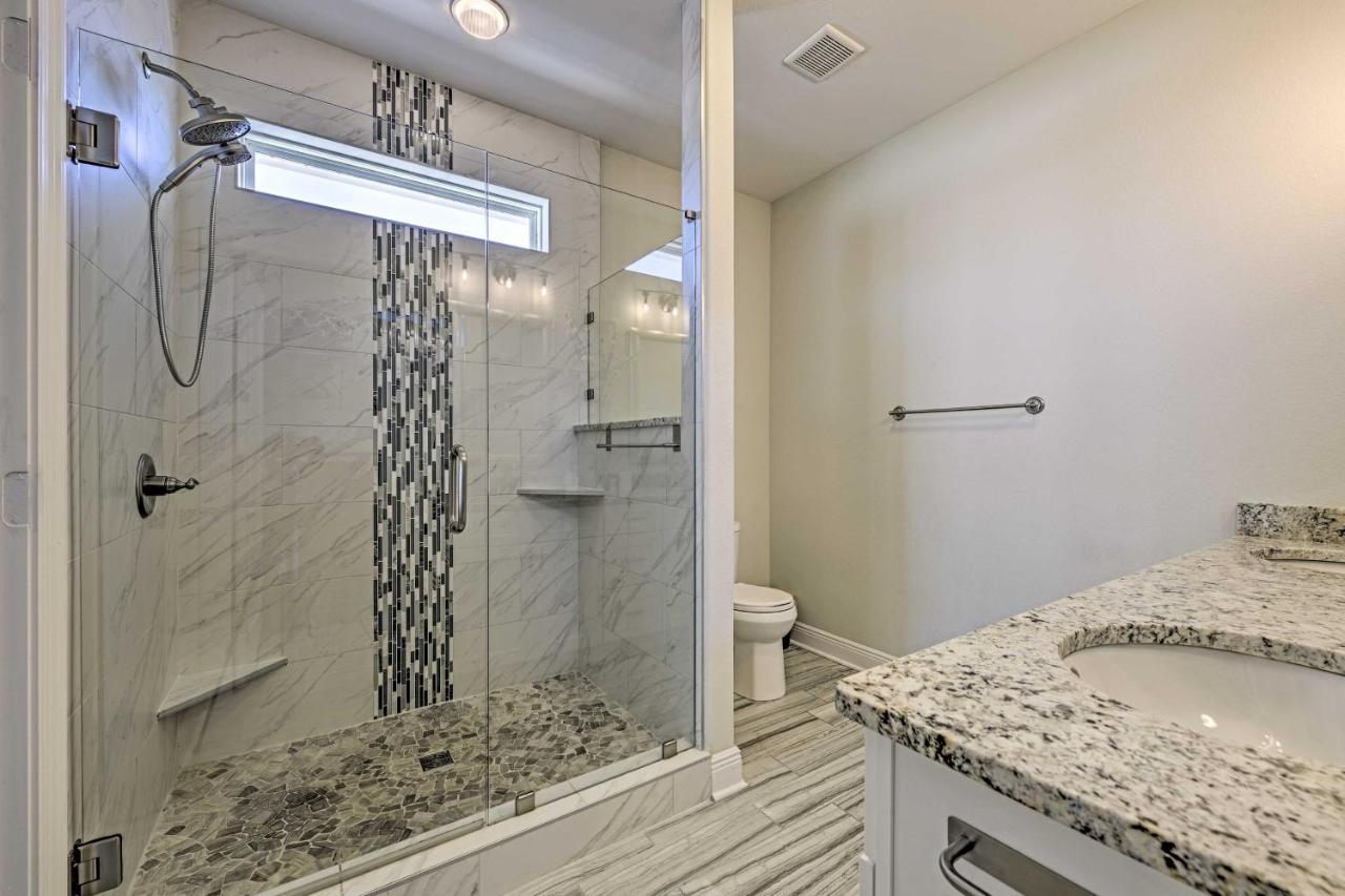 Pcb House With Patio, Grill And Games - Walk To Beach! * Panama City Beach