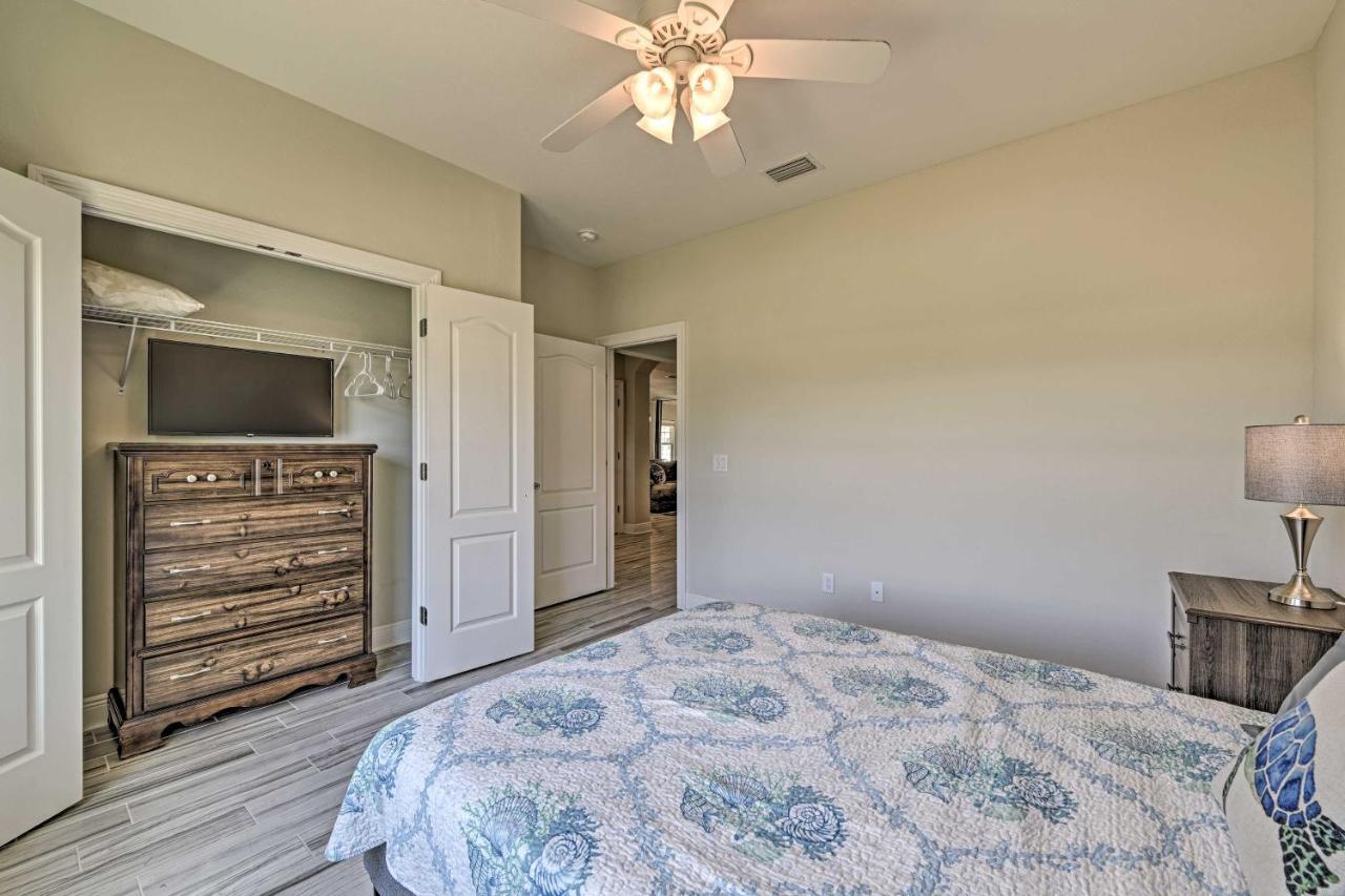 Pcb House With Patio, Grill And Games - Walk To Beach! Panama City Beach