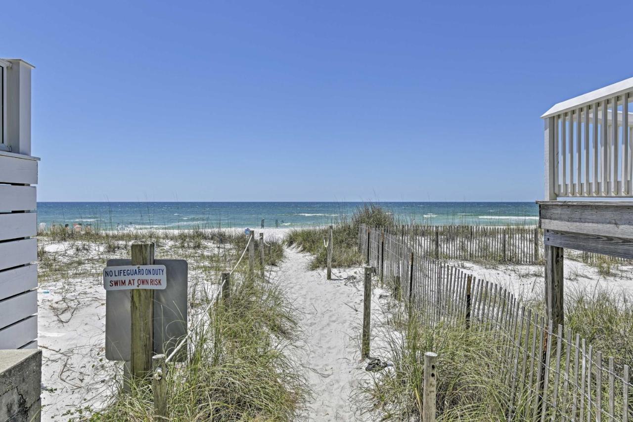 Pcb House With Patio, Grill And Games - Walk To Beach! Holiday home *