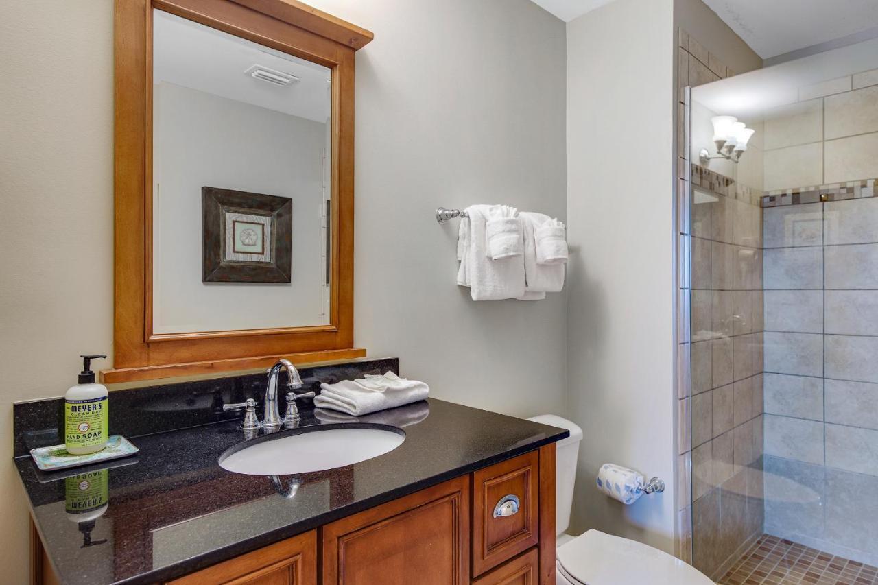 Apartment Sterling Breeze 903 *