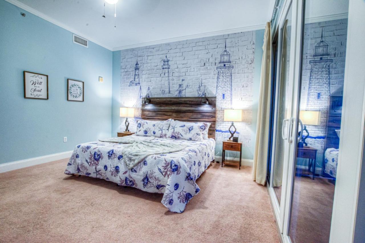 Large 3 Bd Penthouse 2034 In Laketown, Great Views And Amenities! Panama City Beach