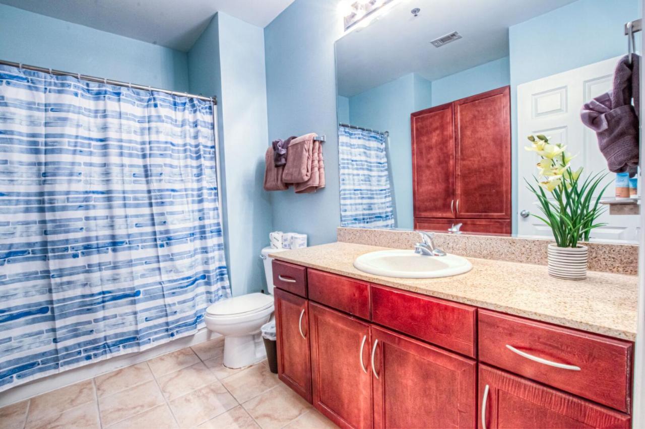 Large 3 Bd Penthouse 2034 In Laketown, Great Views And Amenities! Holiday home Panama City Beach