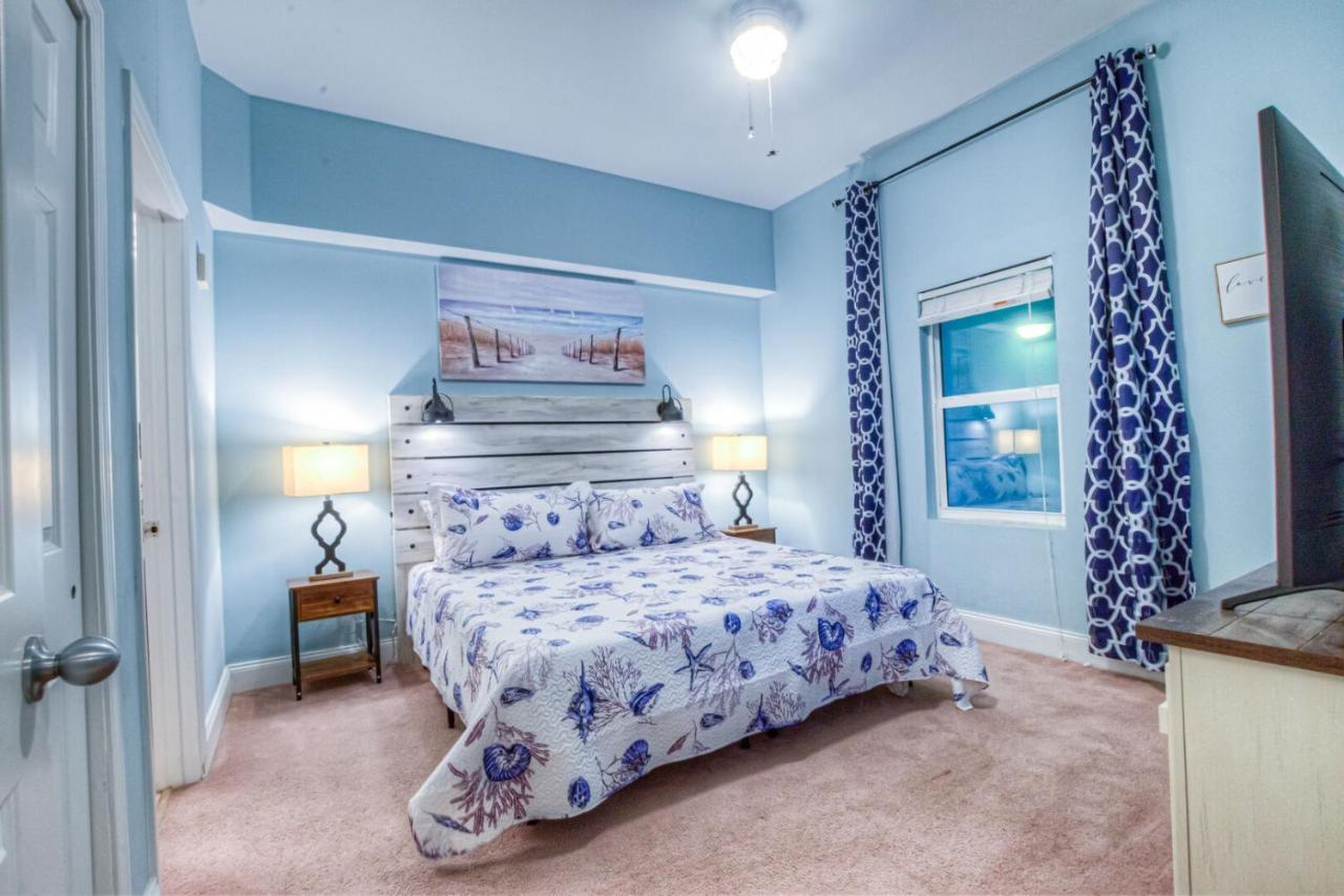 Large 3 Bd Penthouse 2034 In Laketown, Great Views And Amenities! Panama City Beach