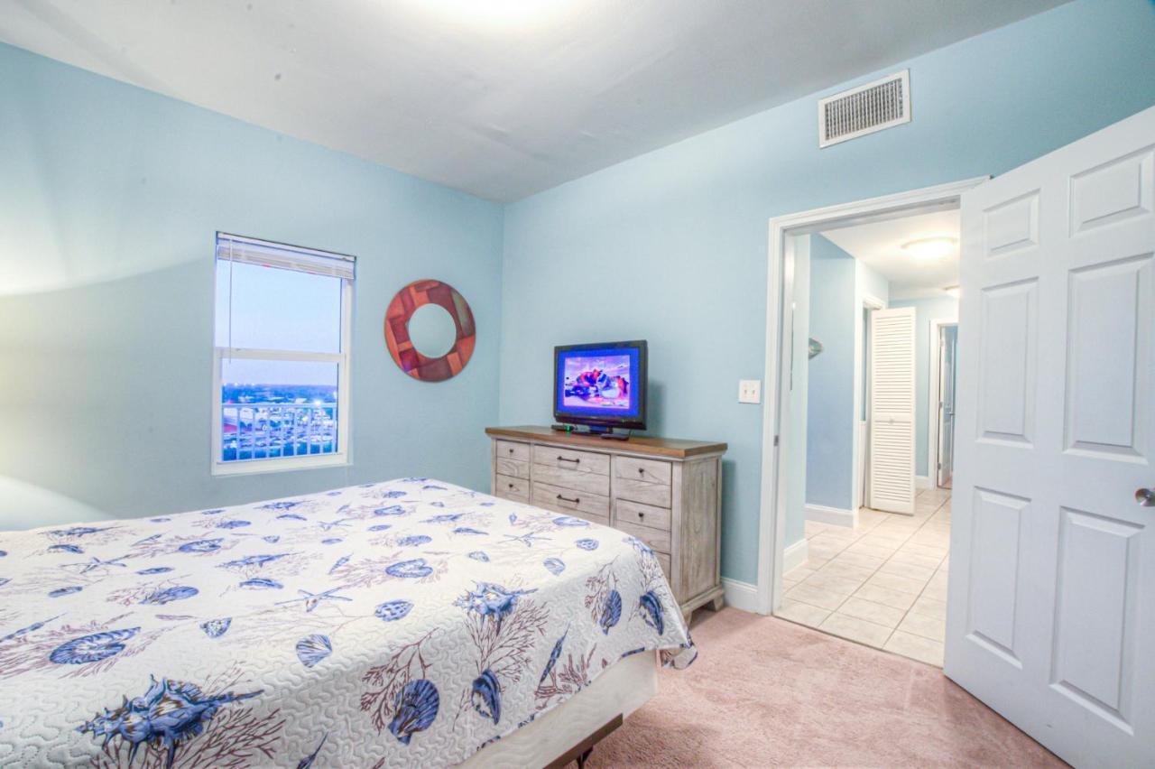 Holiday home 10th Floor! Beautiful 3 Bd, Great Amenities, And Great Location Panama City Beach