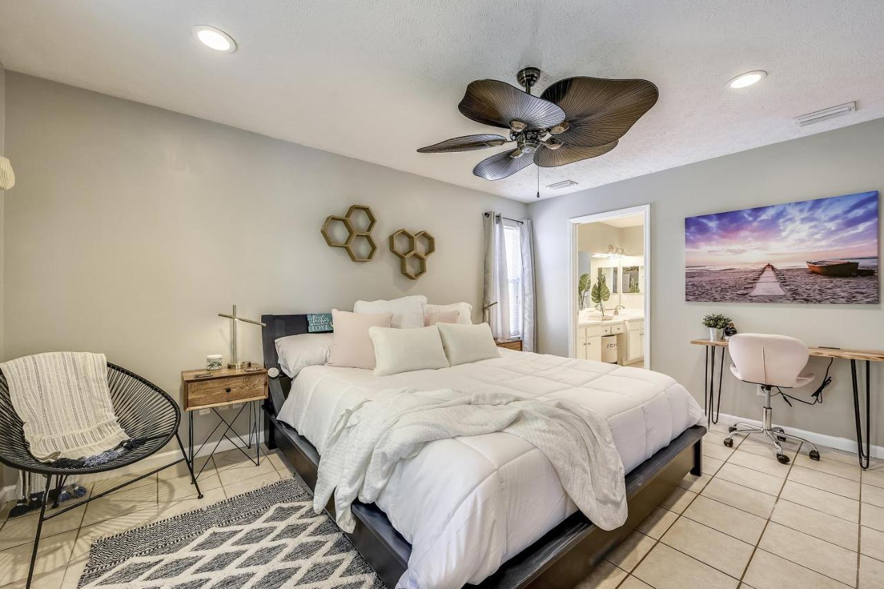 Holiday home The Sandbox By Book That Panama City Beach