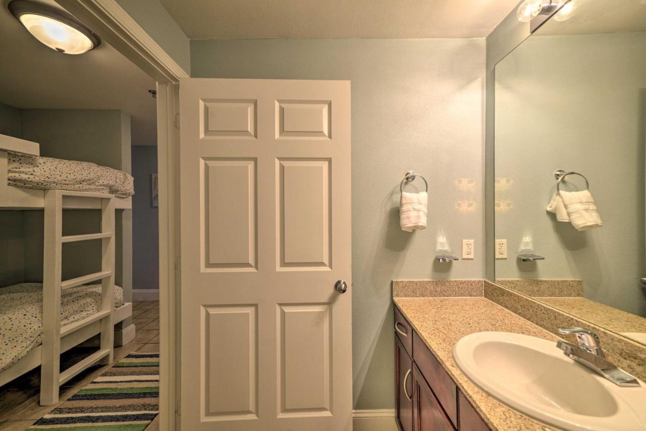 Apartment 18th-floor Pcb With Amazing Gulf View!