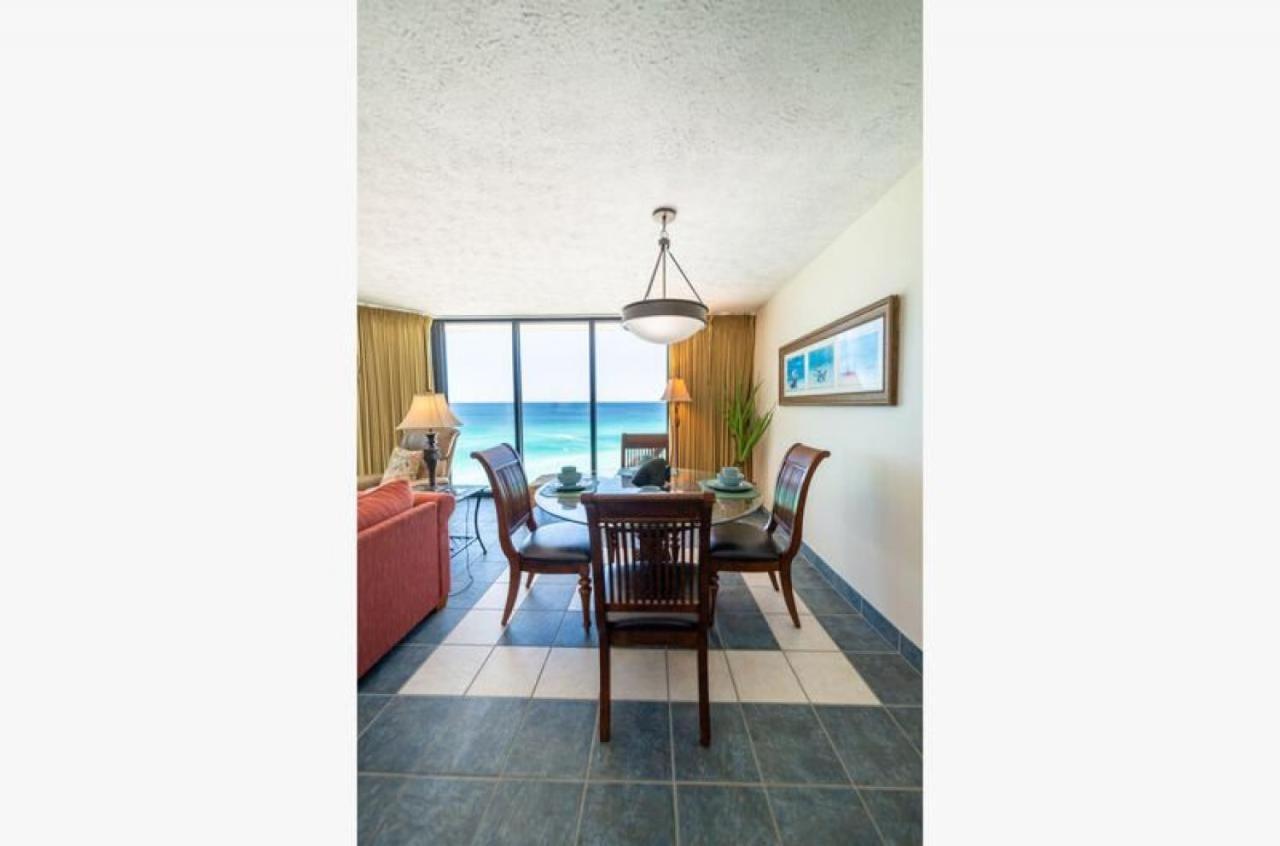 Sunbird 1205w 'compass Rose Penthouse'