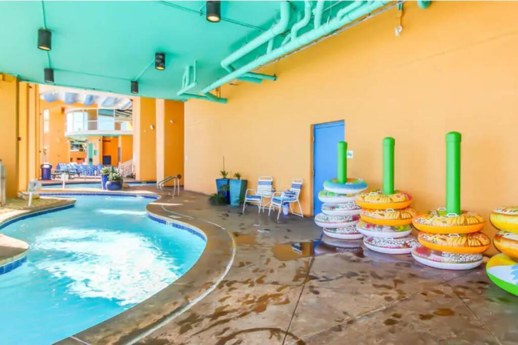 Apartment Splash Condo, Aqua Park, Lazy River *