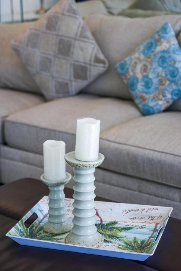 Edgewater W608 'sea Forever' Holiday home *